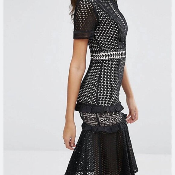 TRUE DECADENCE NWT Lace Ruffle Crochet PENCIL dress Size 10 or S - M SLIM FIT - Picture 3 of 17